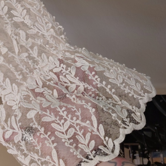 DISTURBIA UK20 US16 EVANGELINE LACE KIMONO CREAM SHEER FOLIAGE - Picture 6 of 13